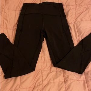 Lululemon leggings size 6